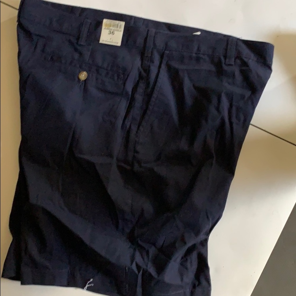 Men’s brand new shorts navy blue, waist 36